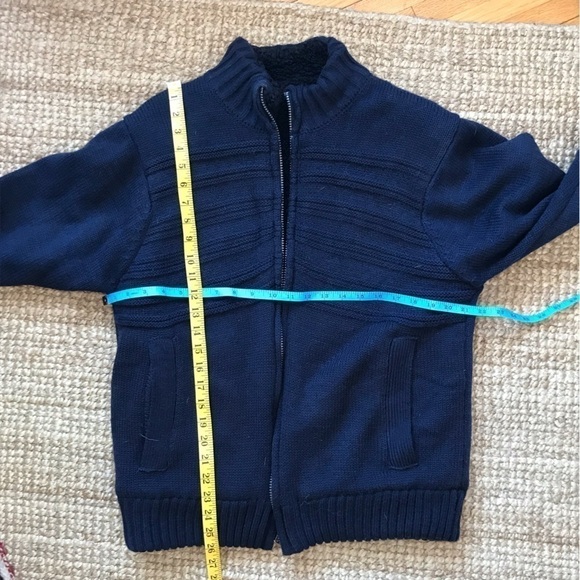 TRICOTS St Raphael thick zip knitted cardigan with fleece lining. Navy blue - Picture 3 of 8